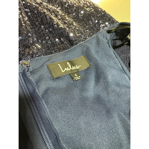 Lulu’s Sequin Short Wrap Dress – Size Small – Minor Flaws - Picture 3 of 6